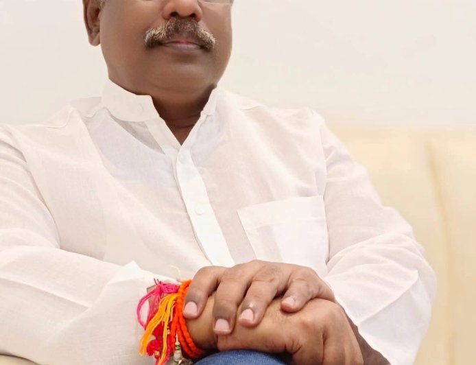 Equal Rights for All Mumbaikars — Strong Demand by Vilas Rupawate to the Chief Minister